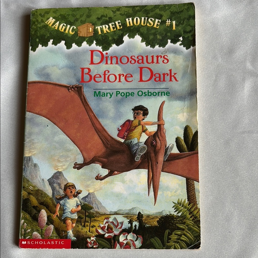 Magic Tree House book #1 paperback